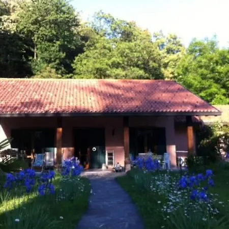 Un Prive' Nel Bosco * Brunate