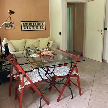 Appartement Un Prive' Nel Bosco Brunate